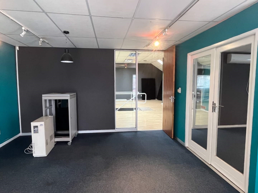 To Let commercial Property for Rent in Milnerton Western Cape